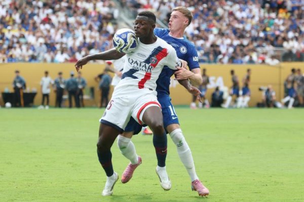 科创之星 咋回事？门德斯本赛季防遍萨拉赫、萨卡、亚马尔..却被切尔西爆破